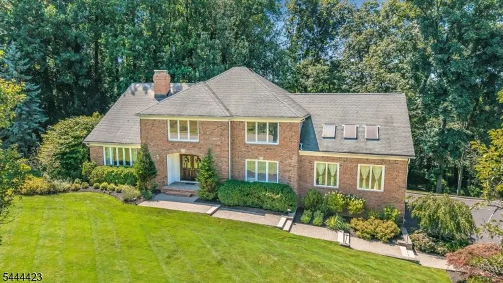 64 Nicole Dr, Denville Twp.