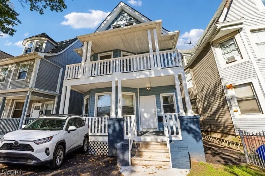19 Nassau Pl, East Orange City