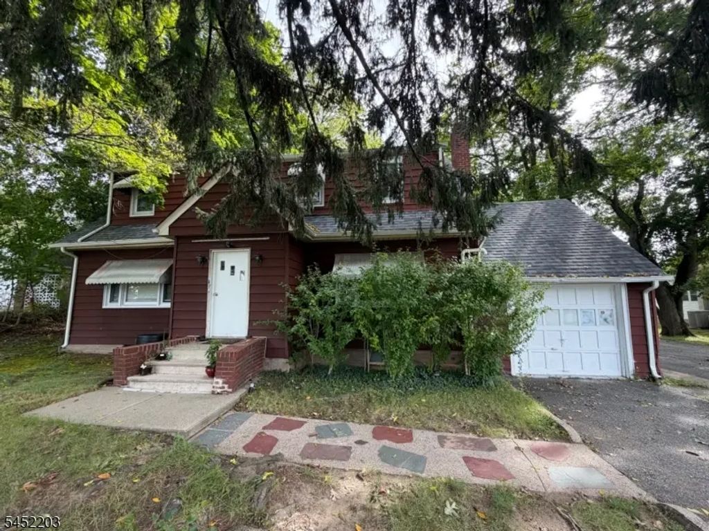 1016 Valley Rd, Wayne Twp.