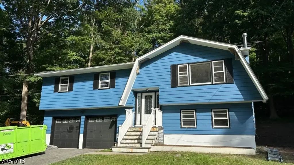 95 Longwood Lake Rd, Jefferson Twp.