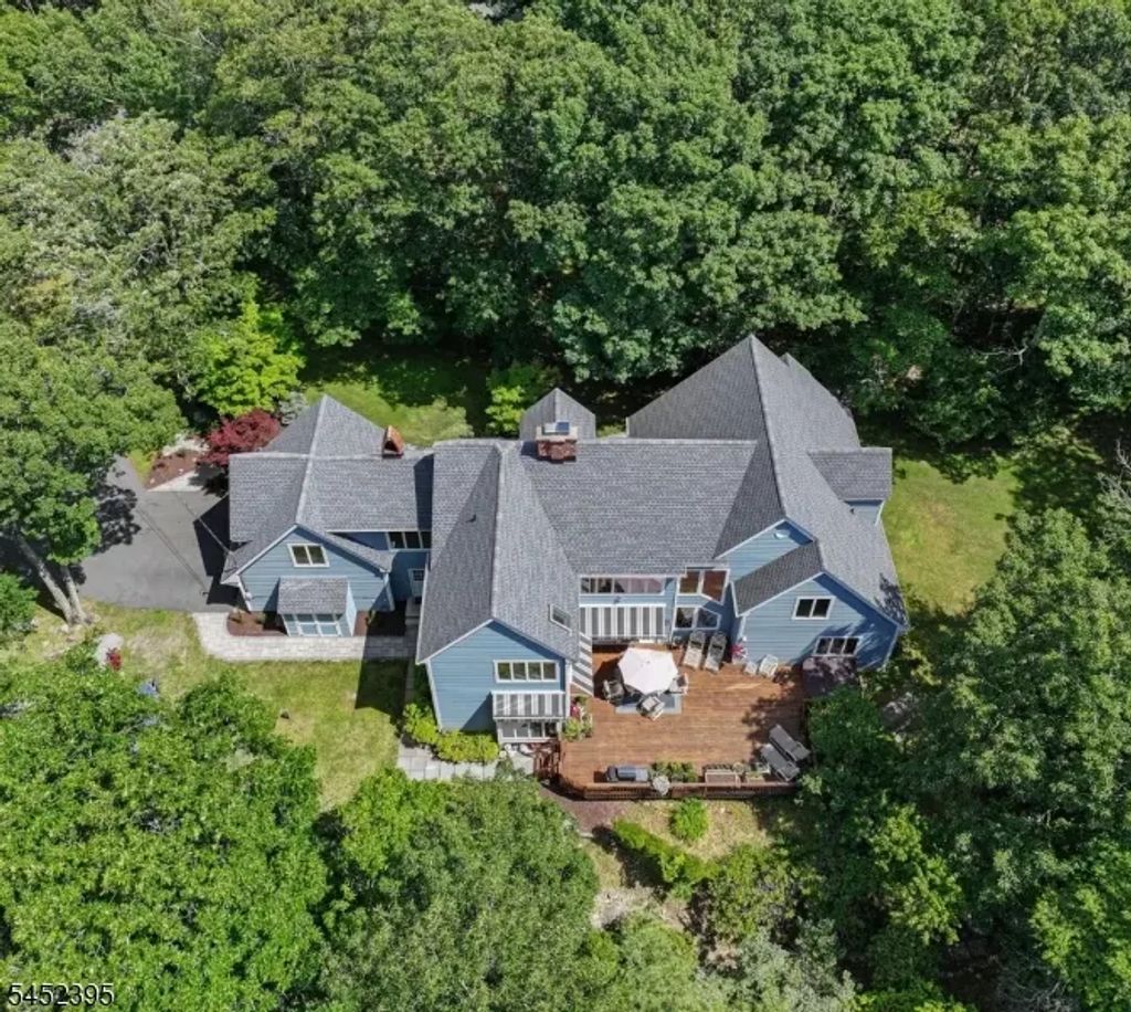 738 Ridge Rd, Kinnelon Boro