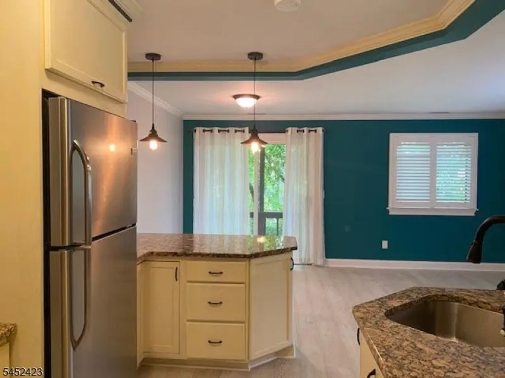 5 Sugar Loaf Ct, Vernon Twp.
