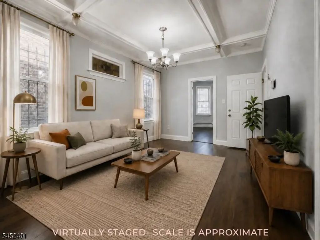 126 Wade St, Jersey City