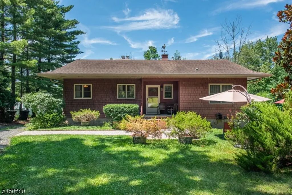 131 S Ridgedale Ave, East Hanover Twp.