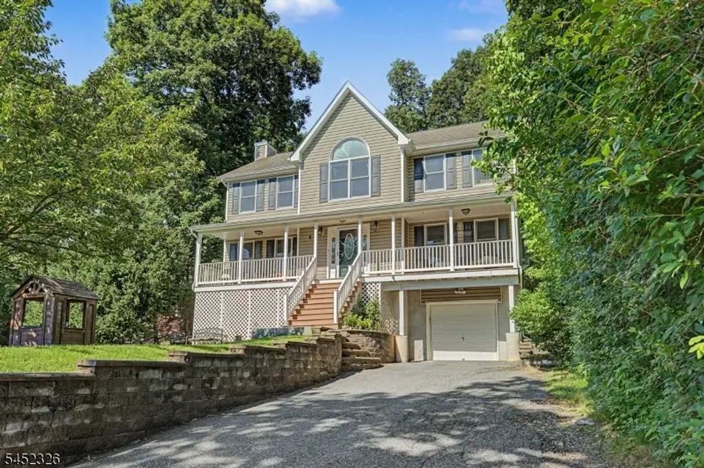 5 Valhalla Way, Rockaway Twp.