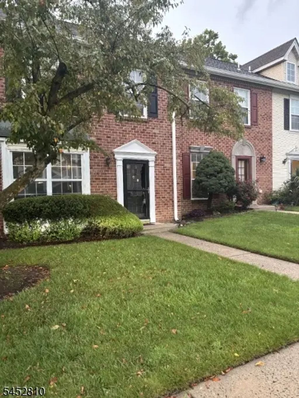 10 Lindsey Ct, Franklin Twp.