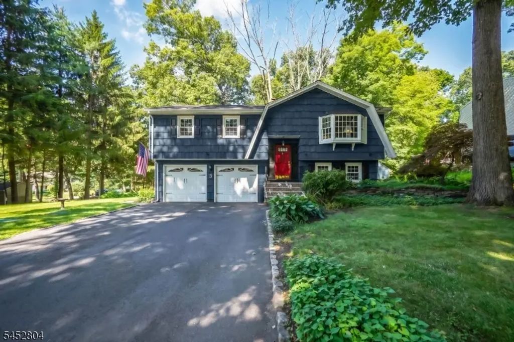 3 Jean St, Vernon Twp.