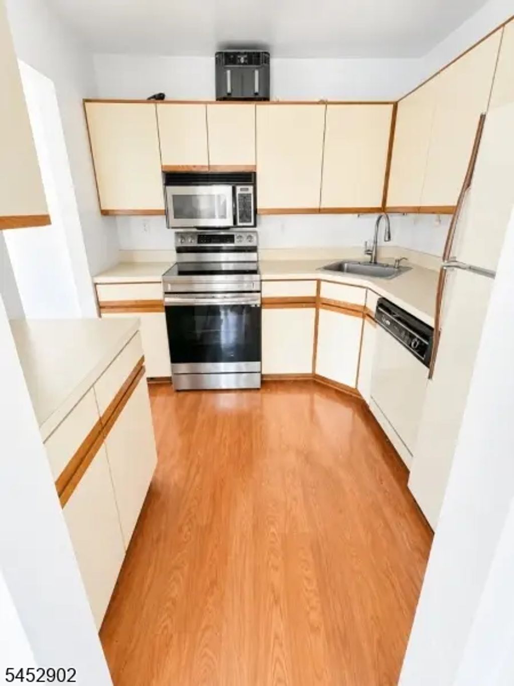 112-130 Sherwood Ave, Paterson City
