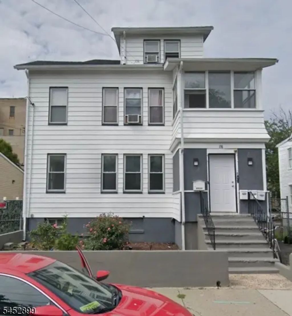 195 Brookdale Ave, Newark City