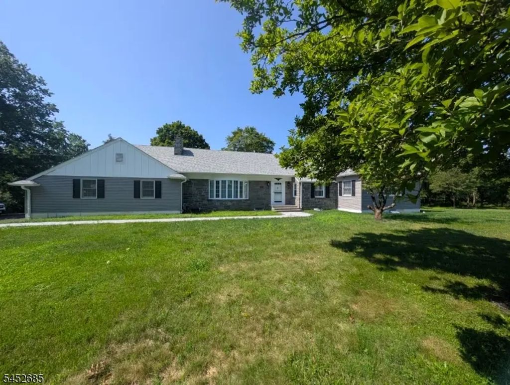 1 Old Readington Rd, Readington Twp.