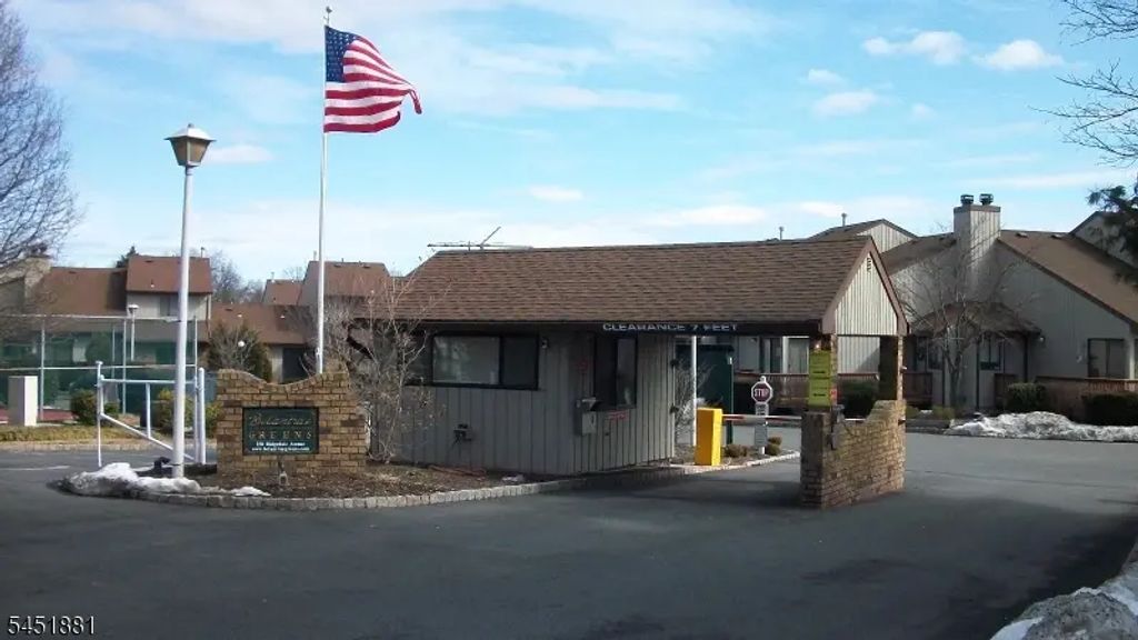 250 Ridgedale Ave, Florham Park Boro