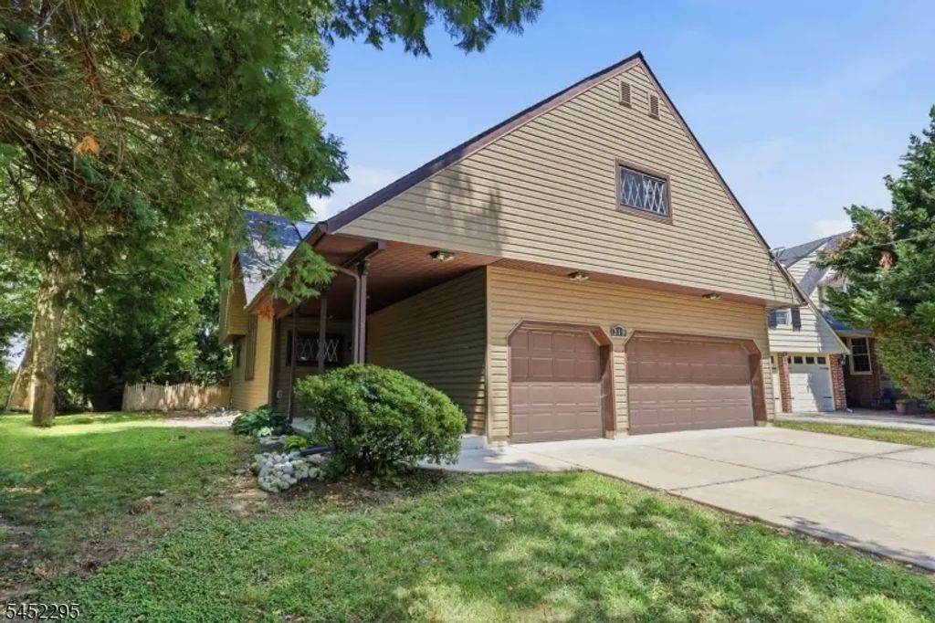 319 Oaklawn Ave, Oaklyn Boro