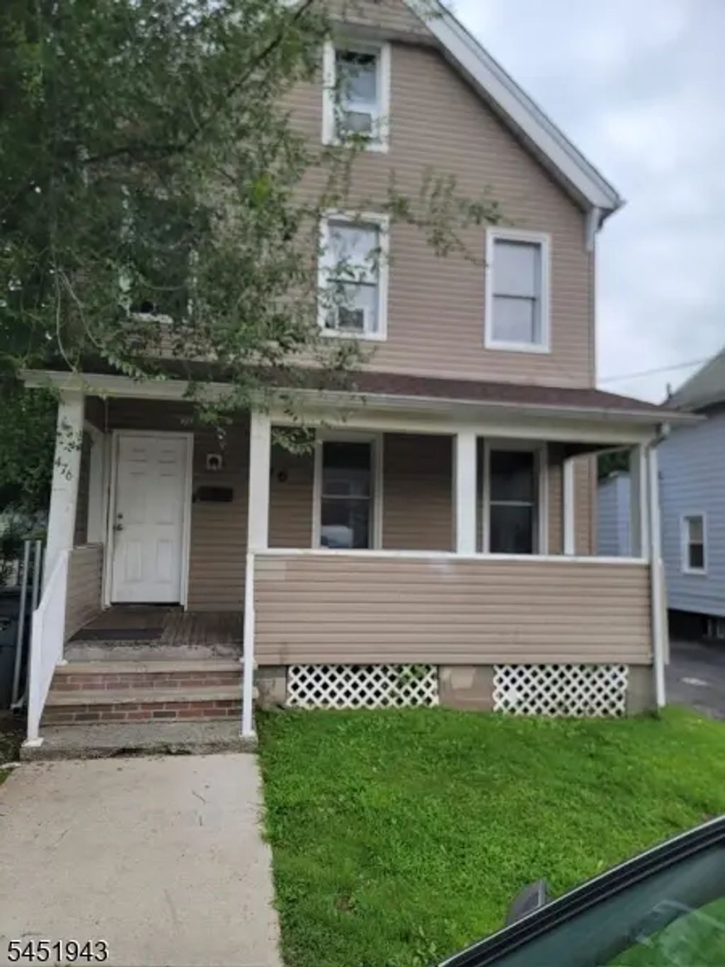 476 Laurel St, City Of Orange Twp.