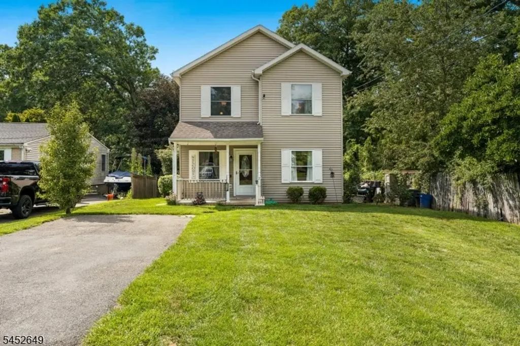 2 Elizabeth Pl, Denville Twp.
