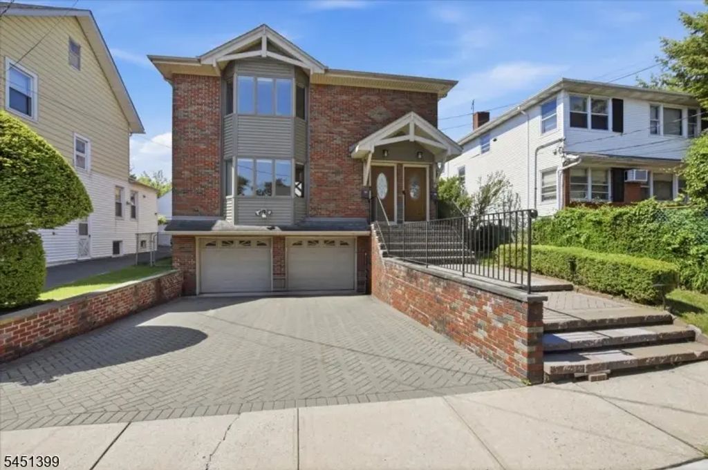 40 Ocean St, Millburn Twp.