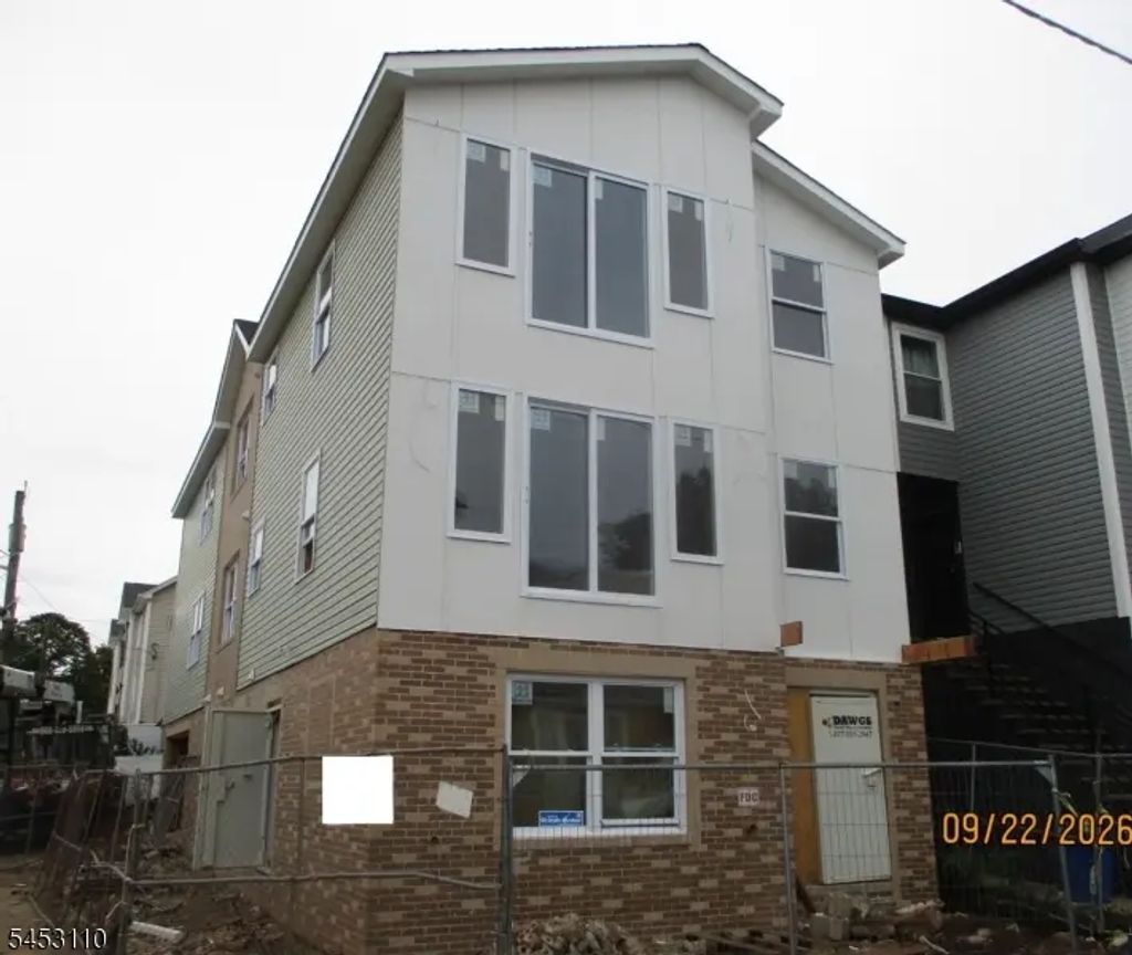290 S 19th St, Newark City