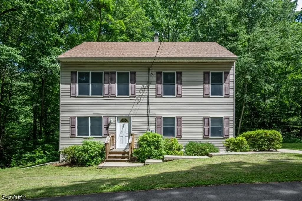 60 Waterloo Rd, Mount Olive Twp.