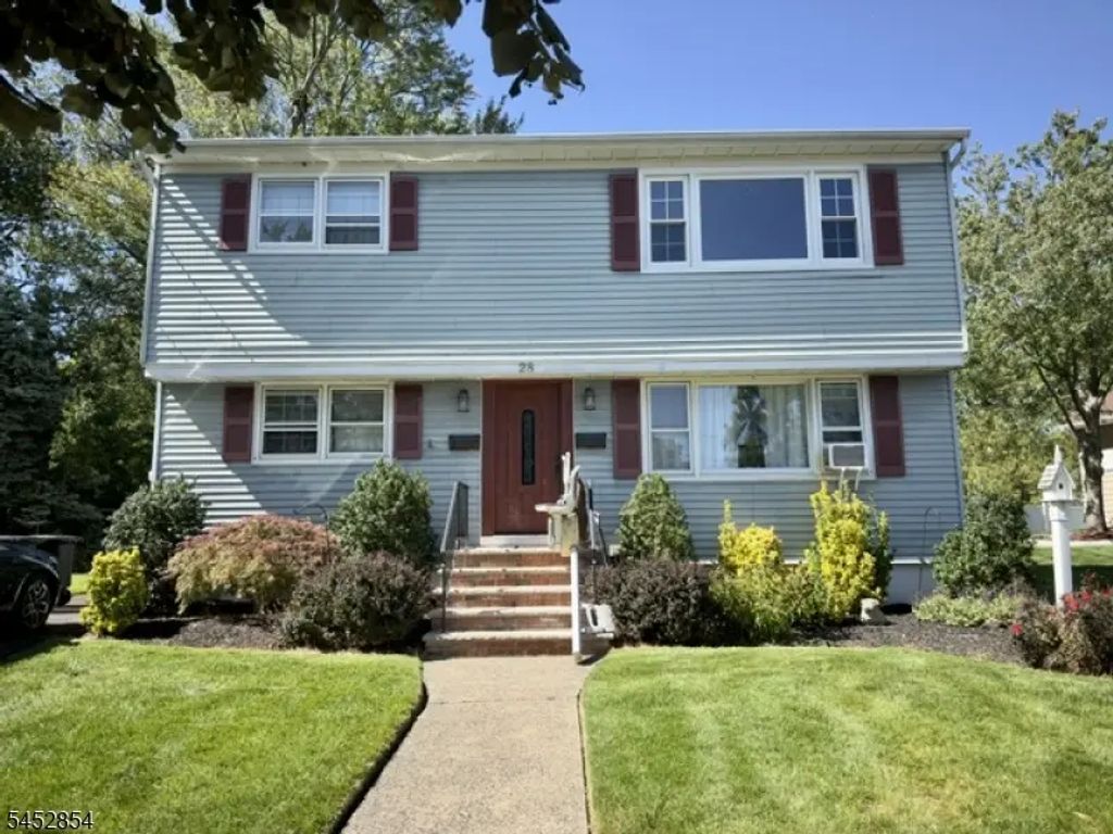28 Chambers Ct, Clifton City