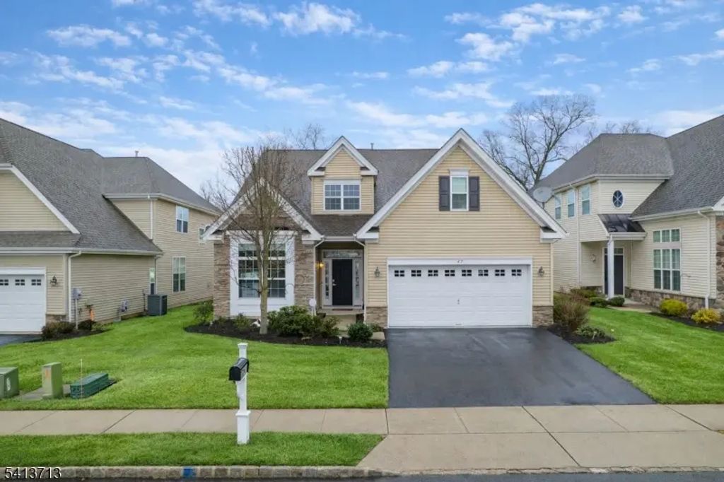 47 Schindler Ct, Franklin Twp.