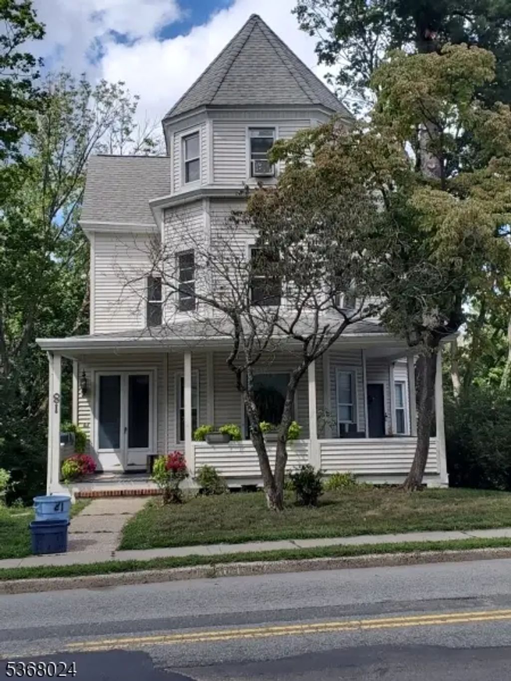 81 Western Ave, Morristown Town