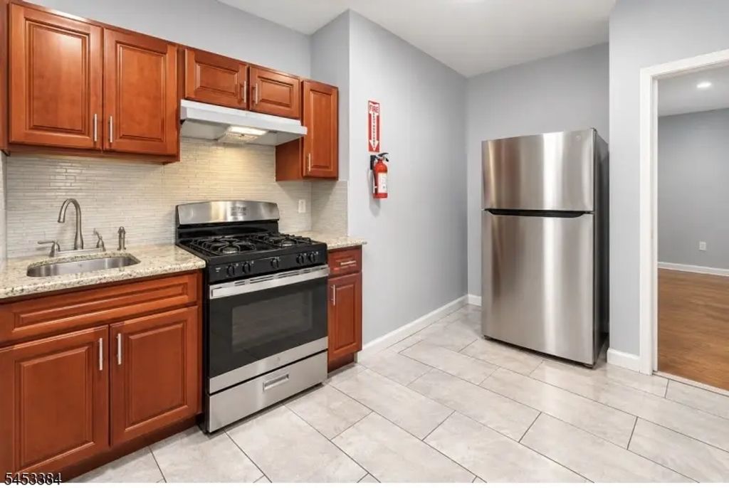 680 18th Ave, Irvington Twp.