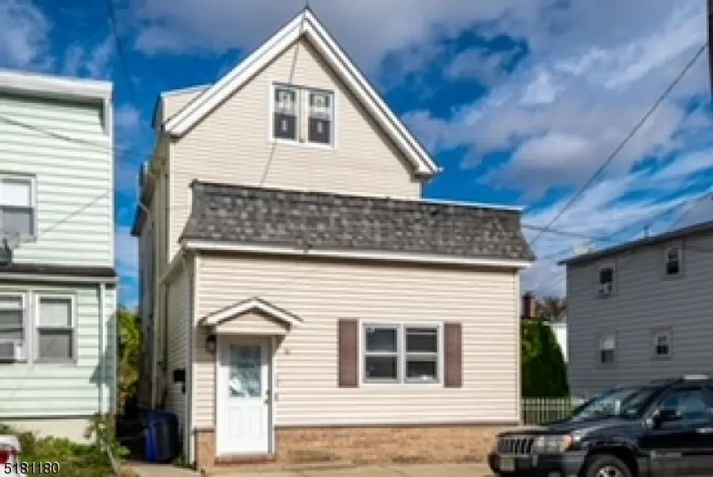21 Joyce St, West Orange Twp.