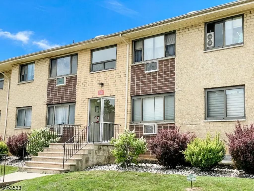 401 Highway22b41u8, North Plainfield Boro