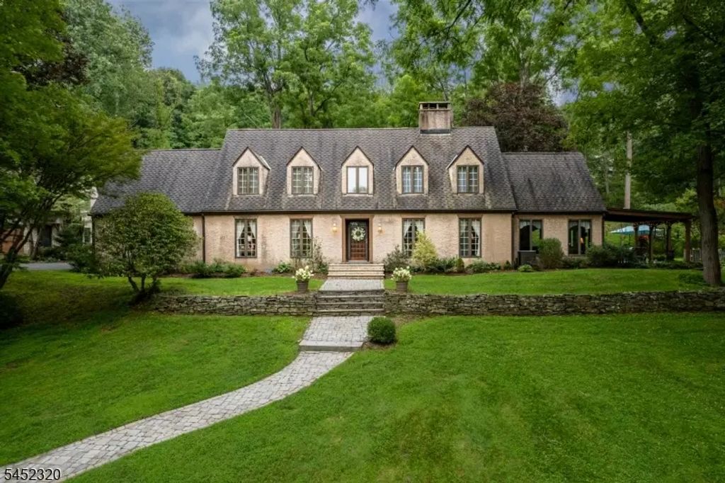 85 Old Turnpike Rd, Washington Twp.