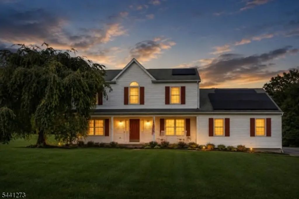 4 Fox Chase Rd, White Twp.