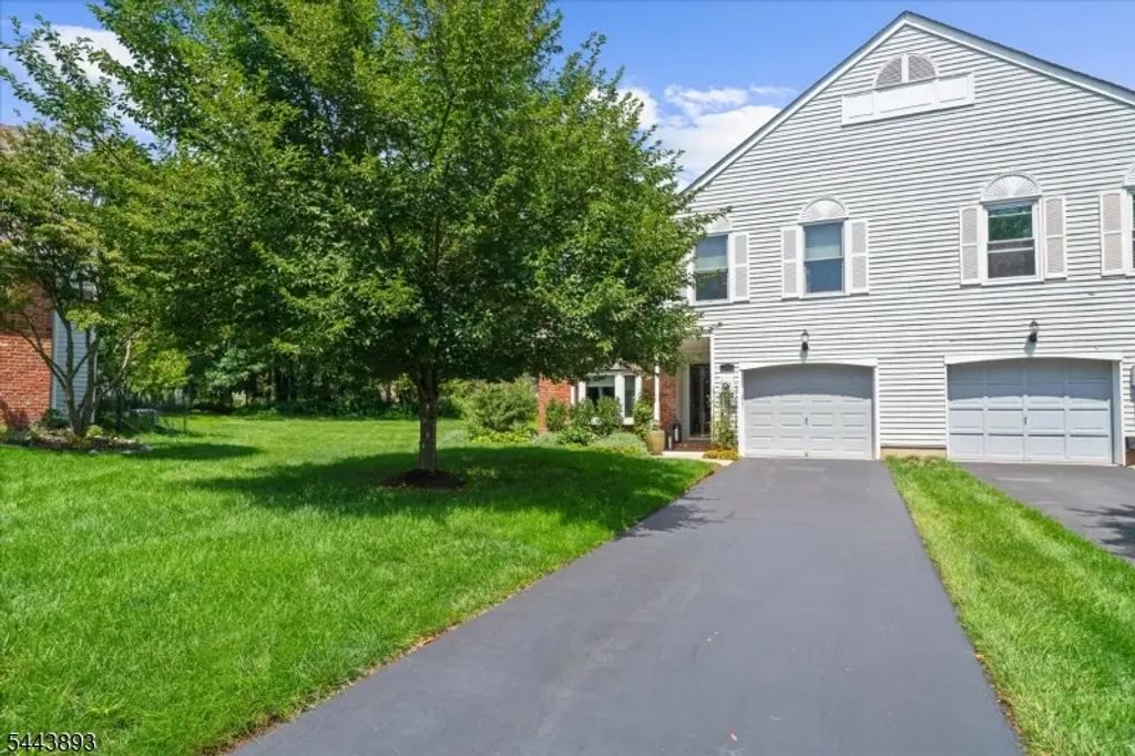 753 Vanessa Ln, Branchburg Twp.