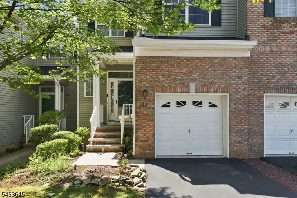 54 Jackson Ave, Montgomery Twp.