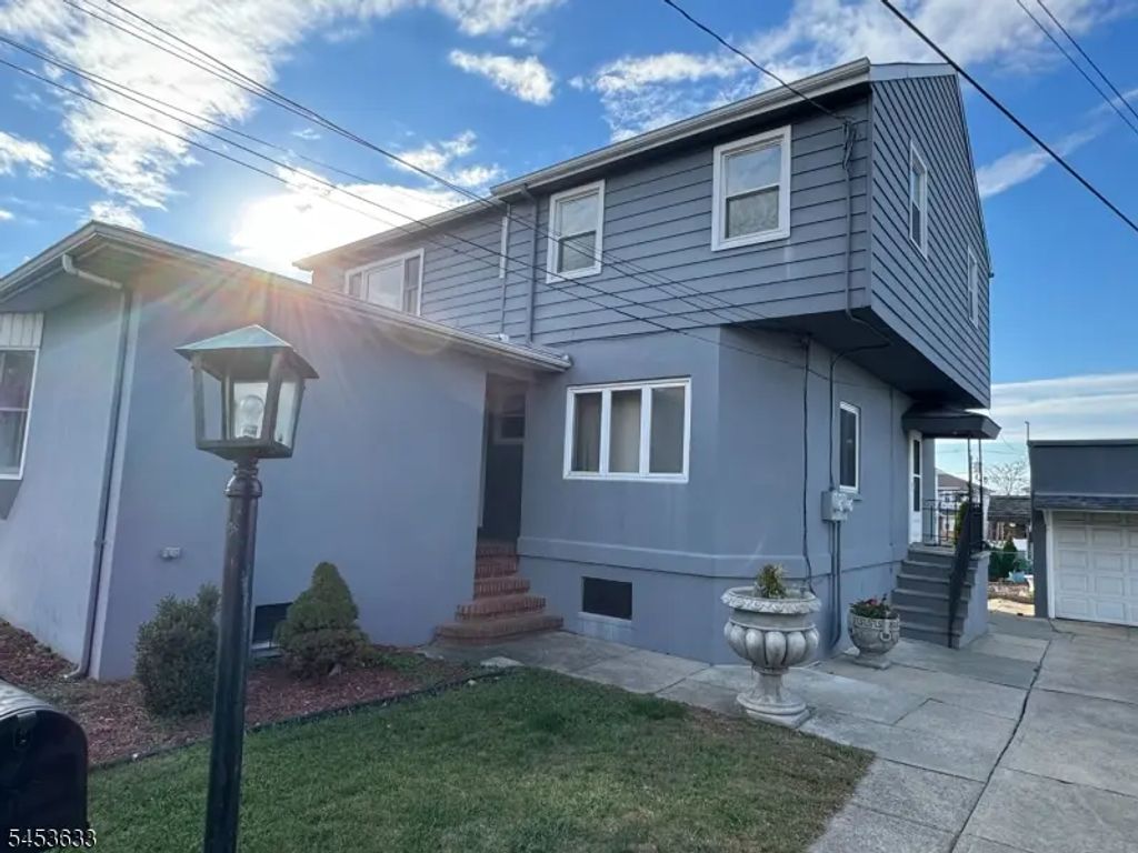106 Mount Pleasant Ave, Woodland Park