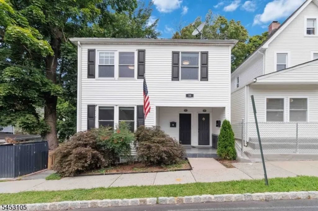 33 Grant St Unit 2, Morristown Town