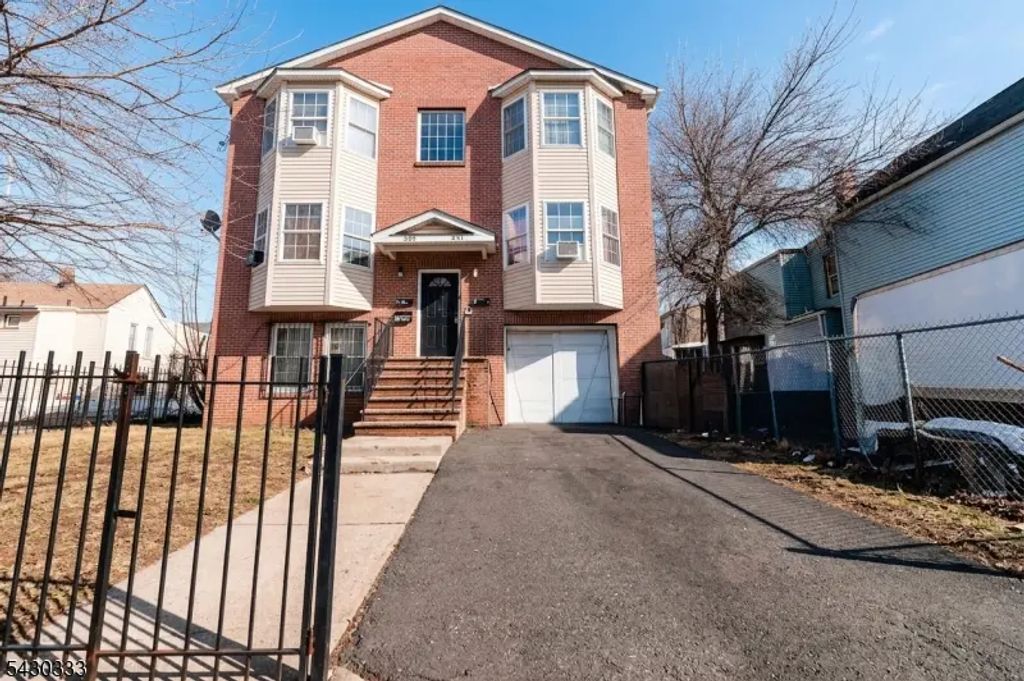 289-291 S 7th St, Newark City