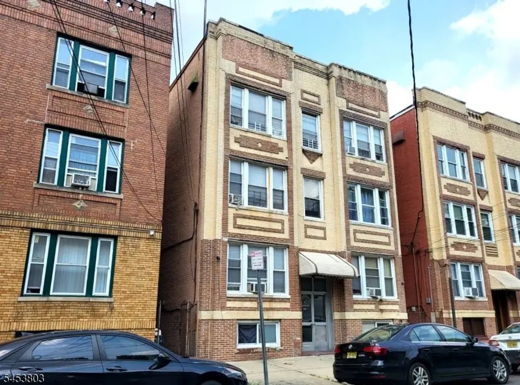 9 Rutgers Ave, Jersey City