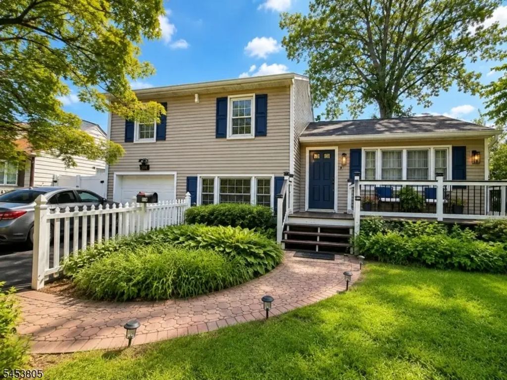 314 N Michigan Ave, Kenilworth Boro