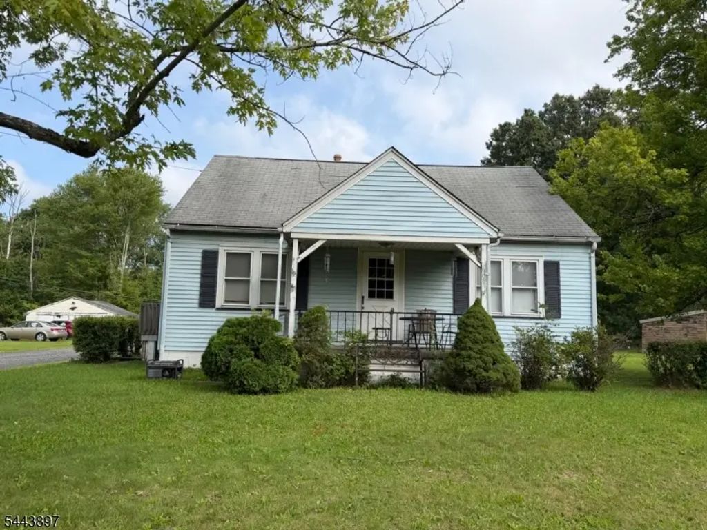659 State Route 12, Delaware Twp.