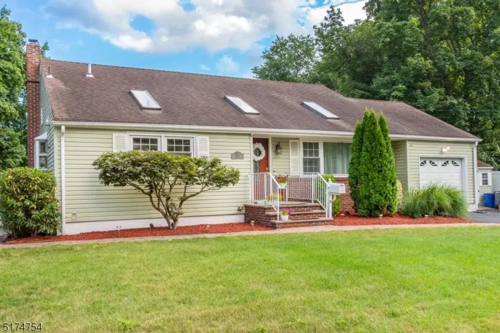 1 Birch Rd, Pequannock Twp.