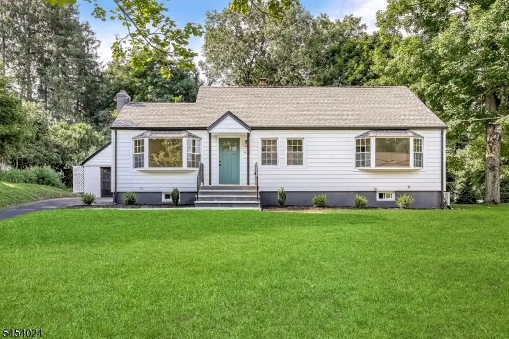 924 Franklin Ave, Franklin Lakes Boro