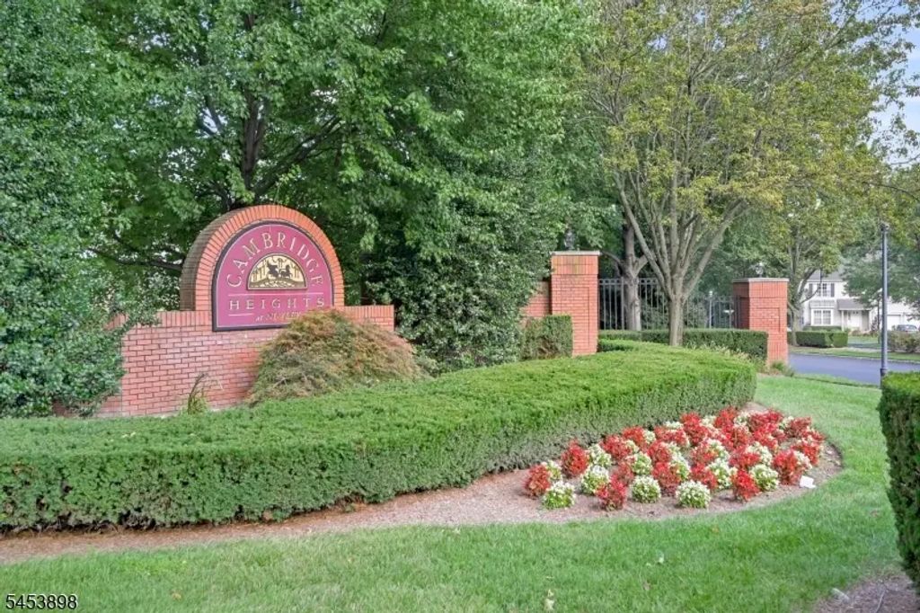 200 Barringer Dr, Nutley Twp.