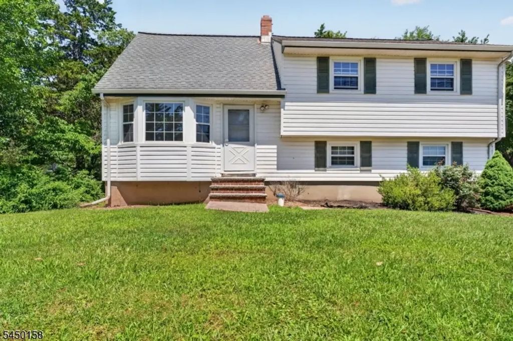 1387 Hamilton St, Franklin Twp.