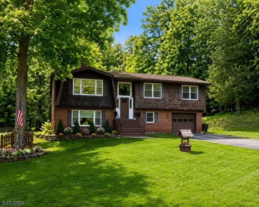 52 Lounsberry Hollow Rd, Vernon Twp.