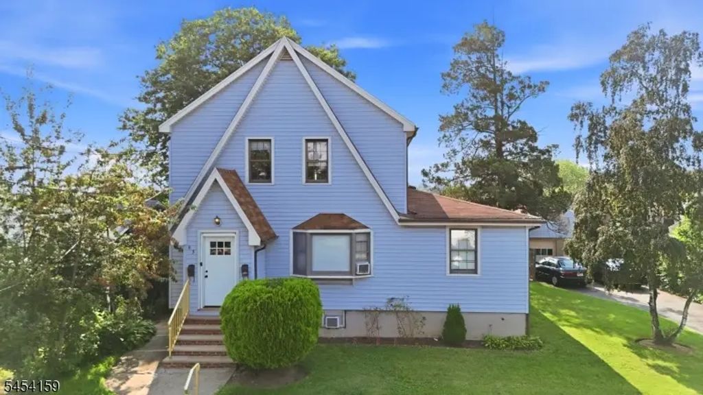 83 Hudson, Clifton City