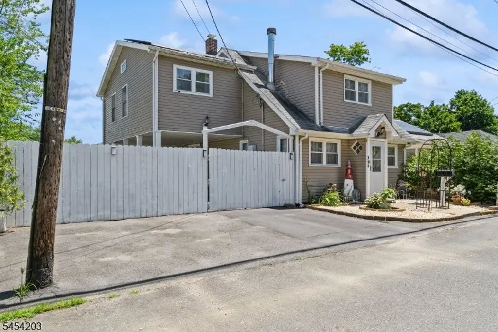 148 Mckinley Ave, Old Bridge Twp.