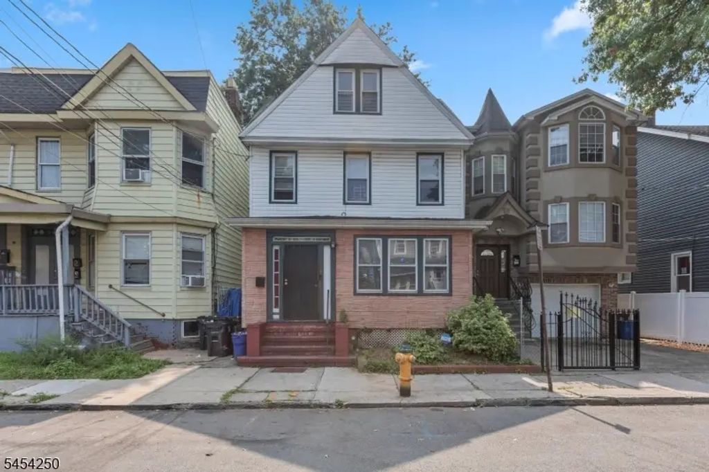 42 Mead St, Newark City