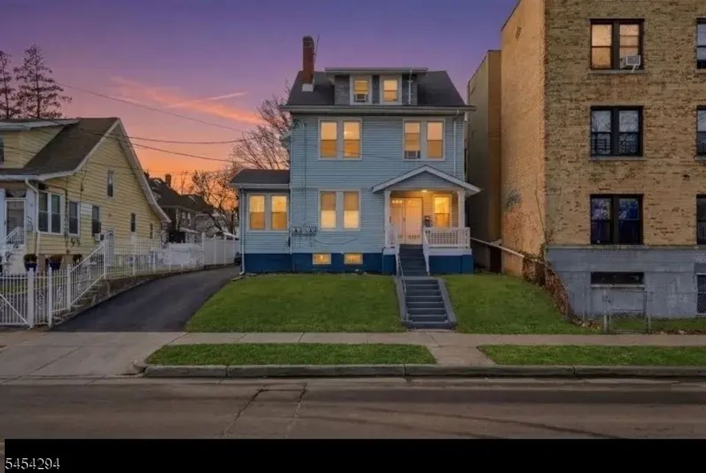 575-577 Sand Ford Ave, Newark City