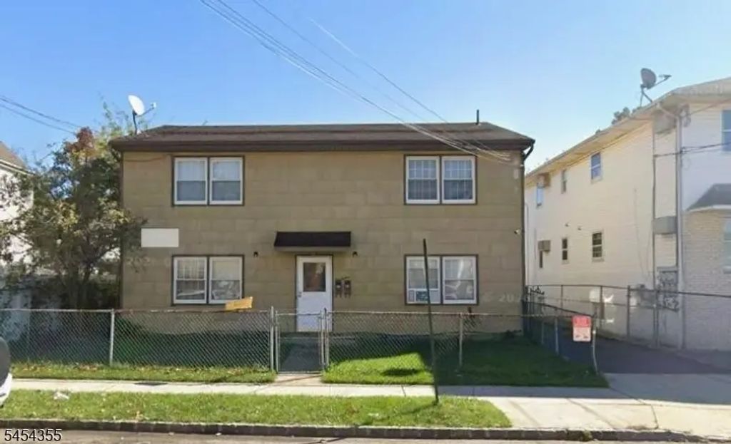 212 Sherman St, Perth Amboy City