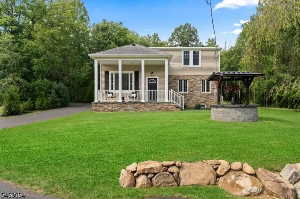 300 Rock Rd, West Amwell Twp.