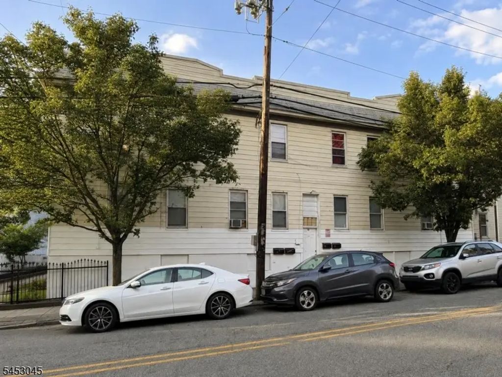 25 Belmont Ave, Paterson City