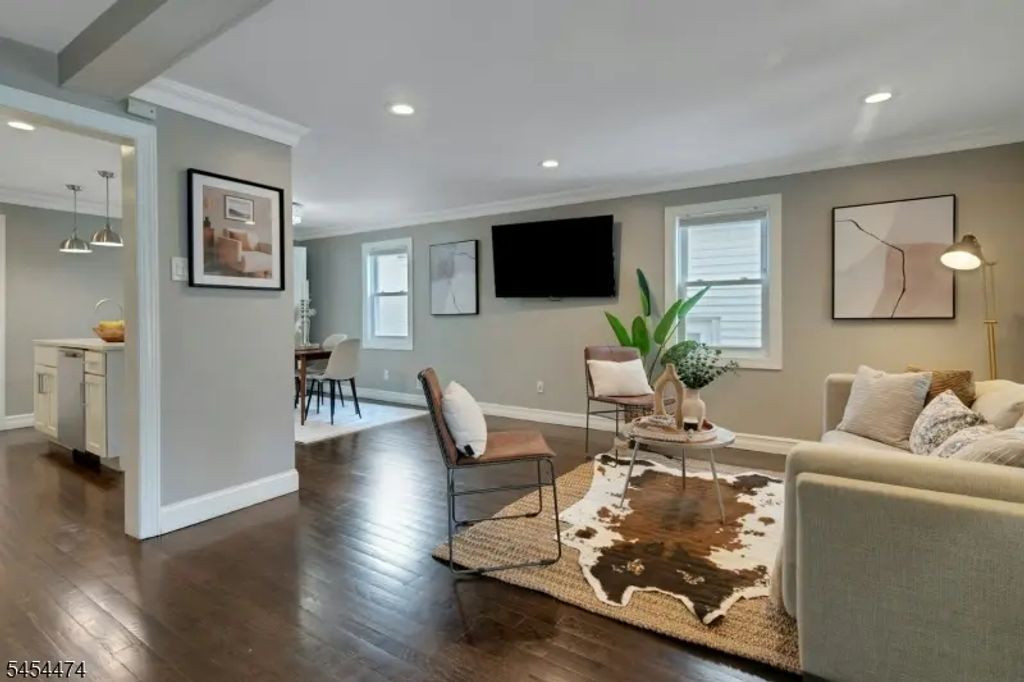 30 Tichenor Pl, Montclair Twp.